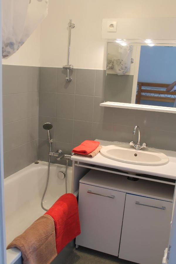Apartament Studio Avec Parking Proche Plage Et Centre Royan Zewnętrze zdjęcie